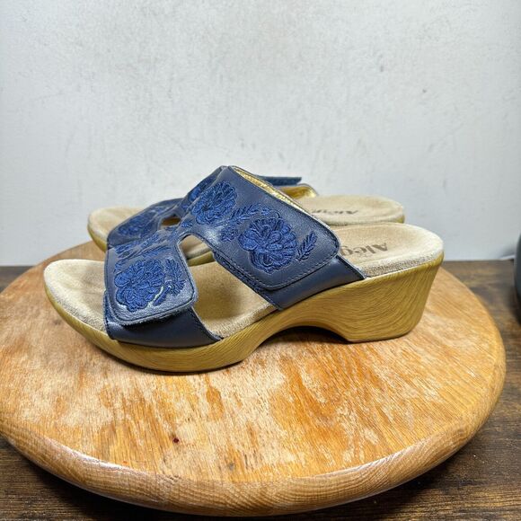 Alegria Leather Embroidered Wedge Sandal Navy LIN-622N Shoes Women’s Size 8.5‎ - Picture 3 of 8